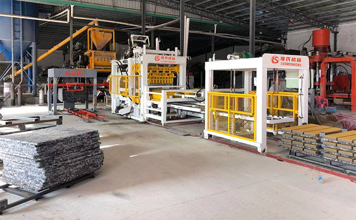 PC透水磚機(jī)，海綿城市磚機(jī)