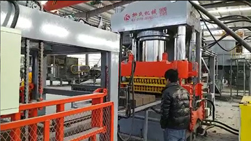 液壓磚機處理固廢、泥巴磚