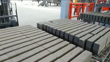 液壓磚機處理固廢、泥巴磚